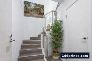 Entranceway and wine cellar/storage cupboard